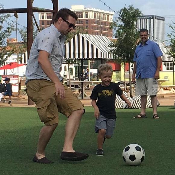 Meet your Posher, Joshua - Picture 1 of 1